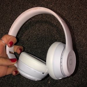 Wireless Beats by Dre